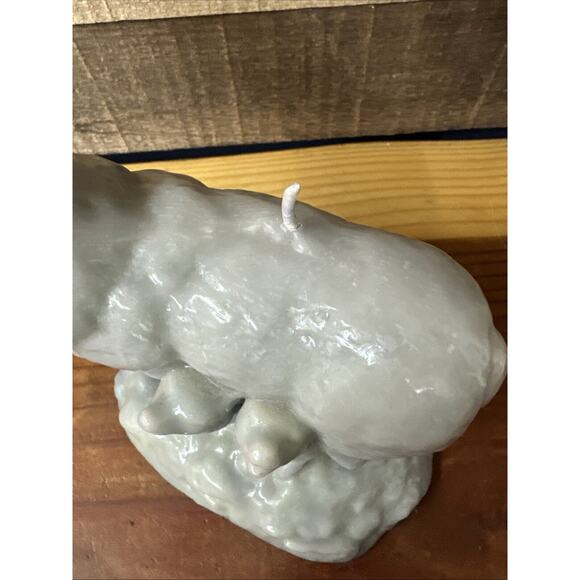 Wolf Family Howling Wax Shaped Candle 8” Tall - Picture 6 of 7